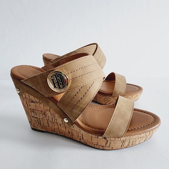 Tommy Hilfiger Tan Faux Suede Leather Cork Wedge Sandals with Gold Logo Size 9.5 - Picture 6 of 9